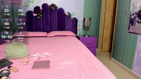 sam_naughty18 online show from December 20, 10:27 am