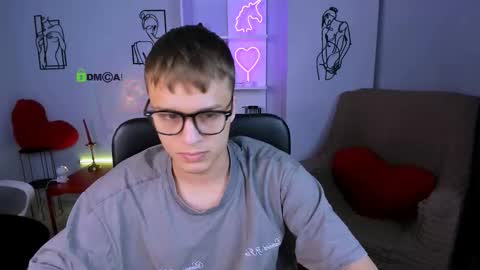 Sam online show from October 9, 7:17 am