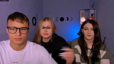 Sam online show from October 13, 7:03 pm