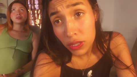 Samantha Roberts online show from December 4, 6:49 pm