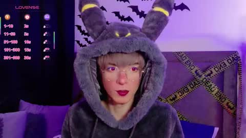 Sam online show from November 1, 9:44 am