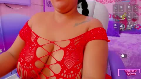 Snapshot of samanta__milk chatting on September 26, 8:02 pm samanta__milk online show from September 26, 8:02 pm