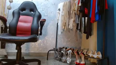 samanta online show from January 19, 11:25 am