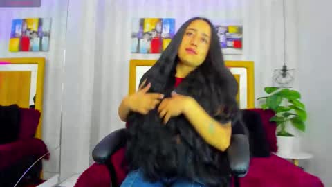 Snapshot of samanta_fischer chatting on December 16, 11:26 am Sammy online show from December 16, 11:26 am