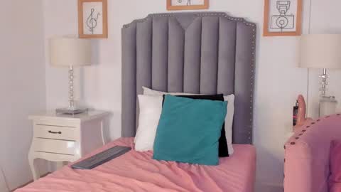  samanta  online show from January 30, 5:30 am