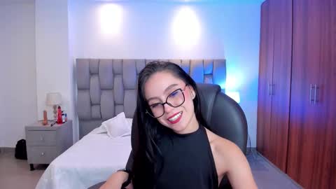 Snapshot of samantaa_evanss chatting on February 24, 2:20 am samantaa_evanss online show from February 24, 2:20 am