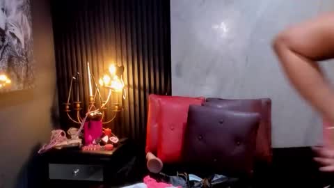 Snapshot of samantablake chatting on April 19, 7:16 pm Samanta online show from April 19, 7:16 pm
