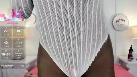 Snapshot of samantamarquez chatting on December 18, 8:04 pm Samanta online show from December 18, 8:04 pm