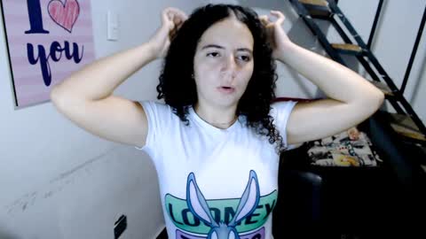 Snapshot of samantha2girl chatting on December 2, 11:29 pm samantha online show from December 2, 11:29 pm
