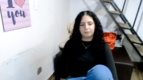 Snapshot of samantha2girl chatting on January 25, 12:06 am samantha online show from January 25, 12:06 am