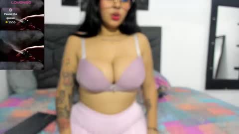 samantha cherry  online show from September 26, 1:31 am