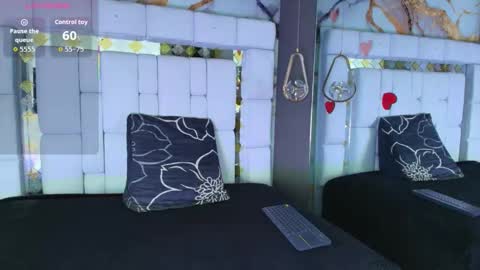 Snapshot of samantha_colins___ chatting on September 26, 10:47 pm samantha_colins___ online show from September 26, 10:47 pm