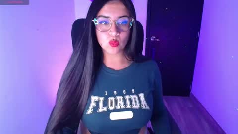 Snapshot of samantha_devil_ chatting on November 26, 12:33 am Samanta online show from November 26, 12:33 am