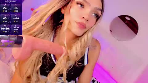samantha_duke66 online show from December 30, 10:21 am