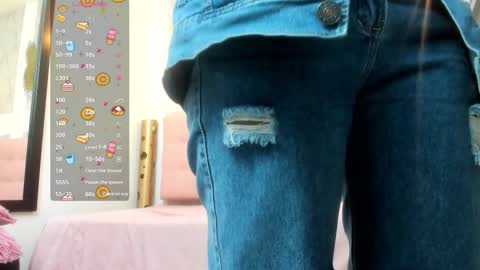    online show from December 14, 10:31 am