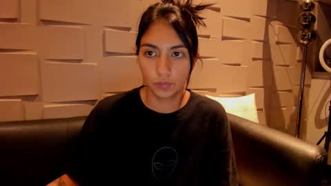 Samantha online show from February 19, 9:39 am