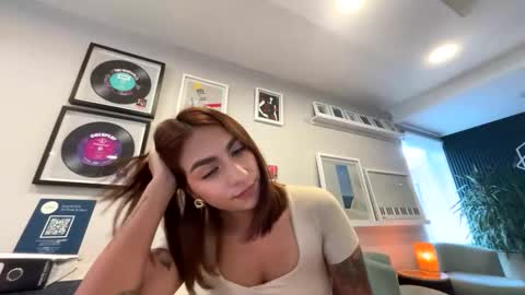 Samantha online show from October 19, 7:14 pm