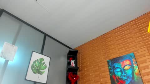 Snapshot of samantha_milfs chatting on January 22, 1:11 pm samantha_milfs online show from January 22, 1:11 pm