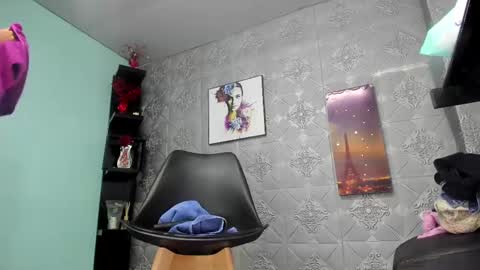 Snapshot of samantha_milfs chatting on March 10, 2:26 pm samantha_milfs online show from March 10, 2:26 pm
