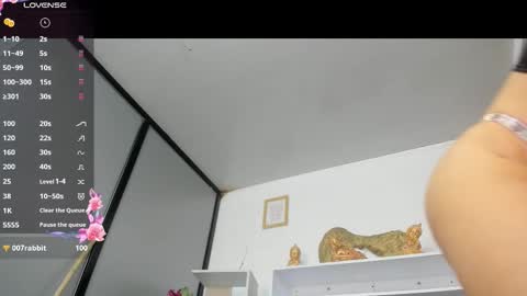 Snapshot of samantha_milfs chatting on September 9, 11:10 am samantha_milfs online show from September 9, 11:10 am