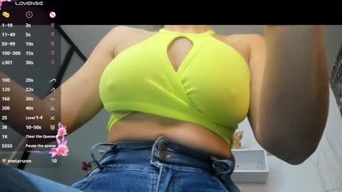Snapshot of samantha_milfs chatting on September 10, 10:48 am samantha_milfs online show from September 10, 10:48 am