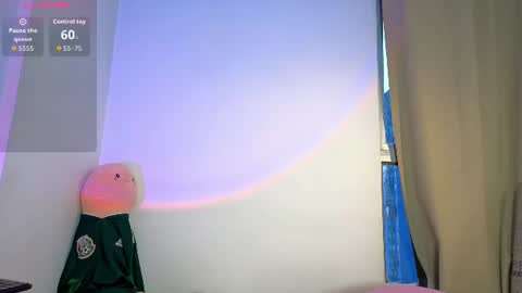 Samantha Ros online show from June 18, 11:47 am