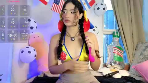Samantha Ros online show from July 3, 12:00 pm