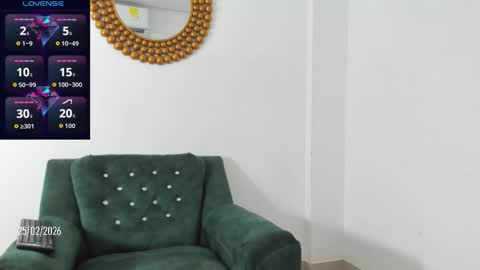 Snapshot of samantha_tayl0r chatting on February 26, 5:28 am samantha_tayl0r online show from February 26, 5:28 am