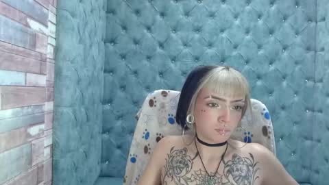 Samantha Smitth online show from October 9, 3:48 am