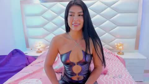 Snapshot of samanthaevans4 chatting on September 16, 8:32 pm Sweet Samantha online show from September 16, 8:32 pm