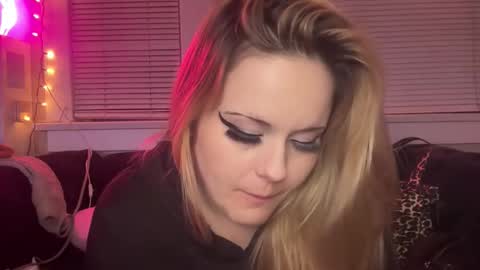 samanthafever online show from January 15, 12:43 pm