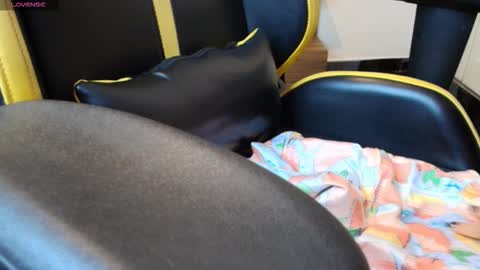 Snapshot of samanthahoteer96 chatting on November 26, 3:24 pm samanthahoteer96 online show from November 26, 3:24 pm