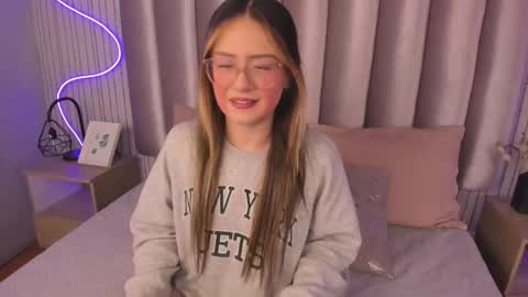 Alejandra  online show from October 28, 12:41 pm