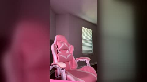 samanthaporsha online show from April 1, 1:41 pm