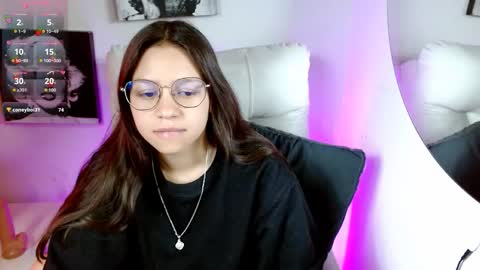 Snapshot of samantharoldan chatting on October 9, 3:21 pm Samantha online show from October 9, 3:21 pm