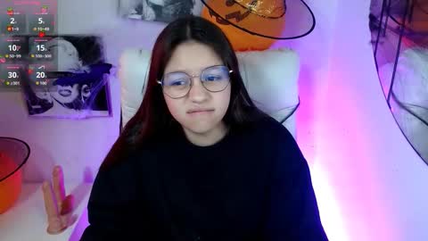 Snapshot of samantharoldan chatting on October 21, 2:51 pm Samantha online show from October 21, 2:51 pm