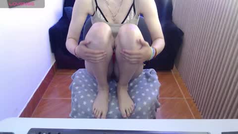 Snapshot of samantta_ink chatting on February 25, 1:54 pm Samantta online show from February 25, 1:54 pm