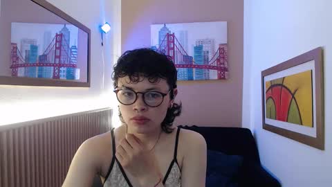 Snapshot of samantta_ink chatting on March 2, 2:02 pm Samantta online show from March 2, 2:02 pm