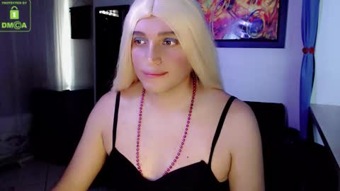 Snapshot of samara81648 chatting on November 10, 12:48 pm Samara online show from November 10, 12:48 pm