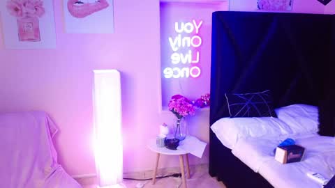 Samara online show from April 10, 9:08 pm