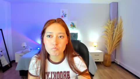 samara_hilton_2 online show from September 24, 8:12 pm