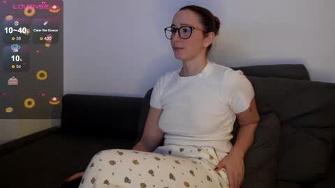 Samara From The Well online show from December 21, 12:42 am