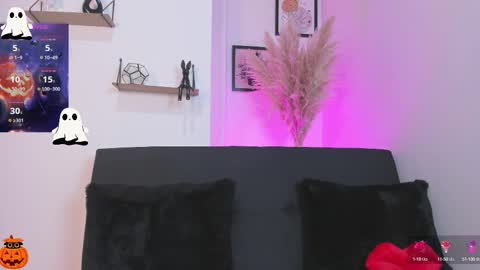 Snapshot of samarahanss chatting on October 21, 11:00 am samara online show from October 21, 11:00 am