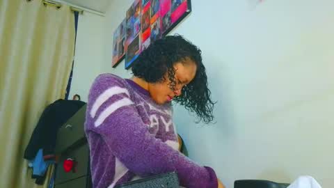 samary thomas online show from March 29, 12:54 am