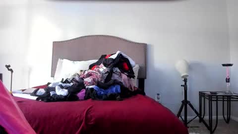 Yaya online show from October 9, 11:03 pm