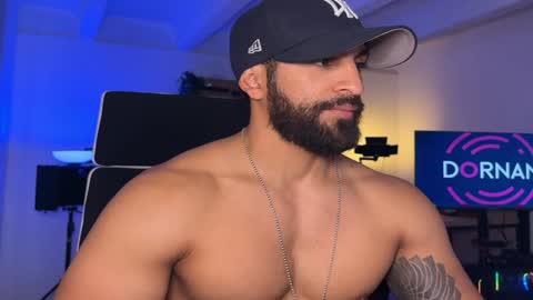 Sam Dornan online show from December 3, 7:22 pm