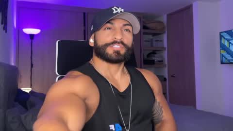 Sam Dornan online show from January 15, 4:00 pm