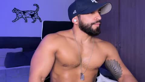 Sam Dornan online show from March 1, 2:04 am