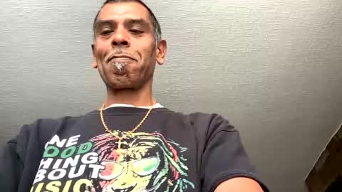 samegee online show from October 8, 3:31 pm