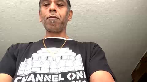 samegee online show from October 29, 8:27 am